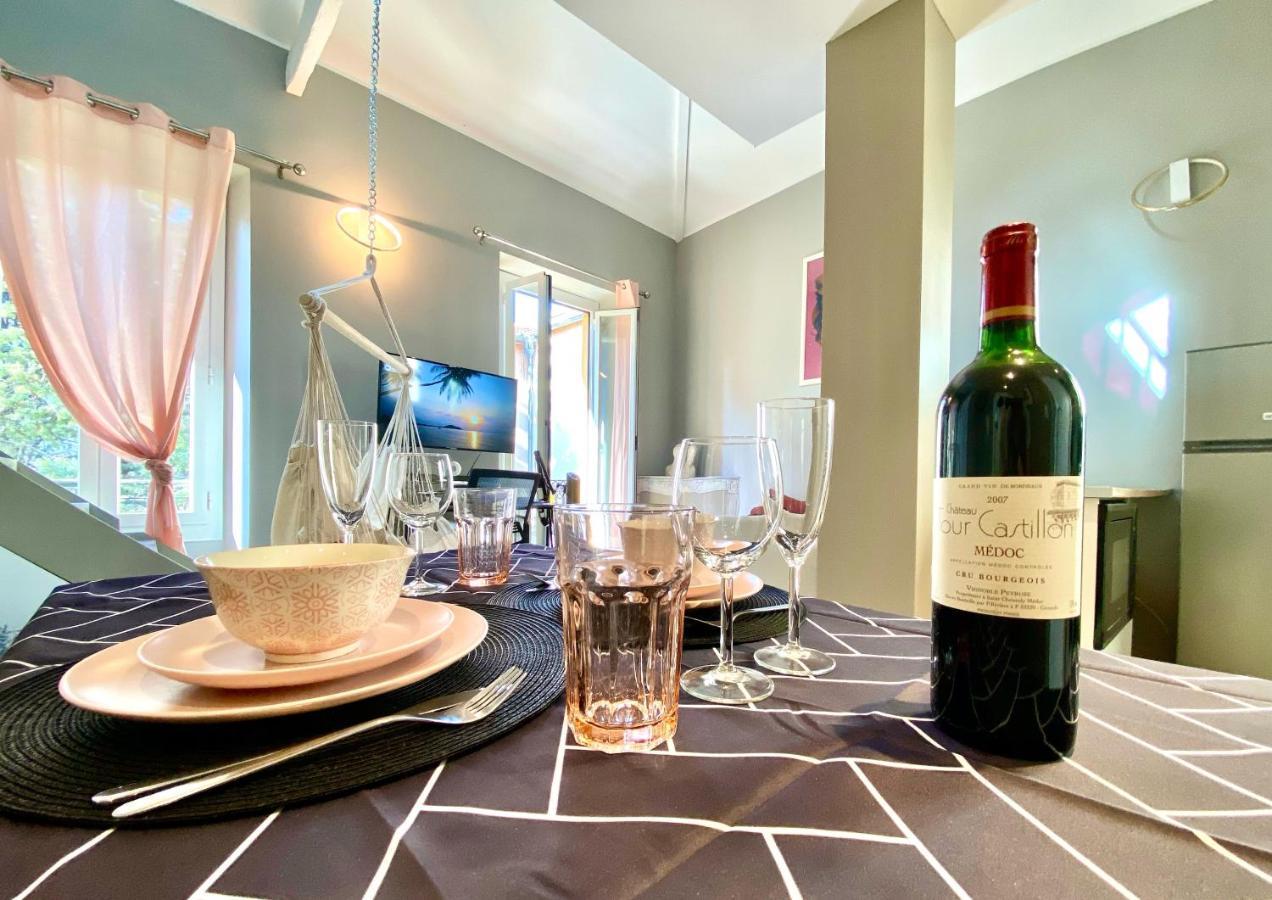 Lovely & Sunny Loft Heart Of Nice With A/C! 외부 사진