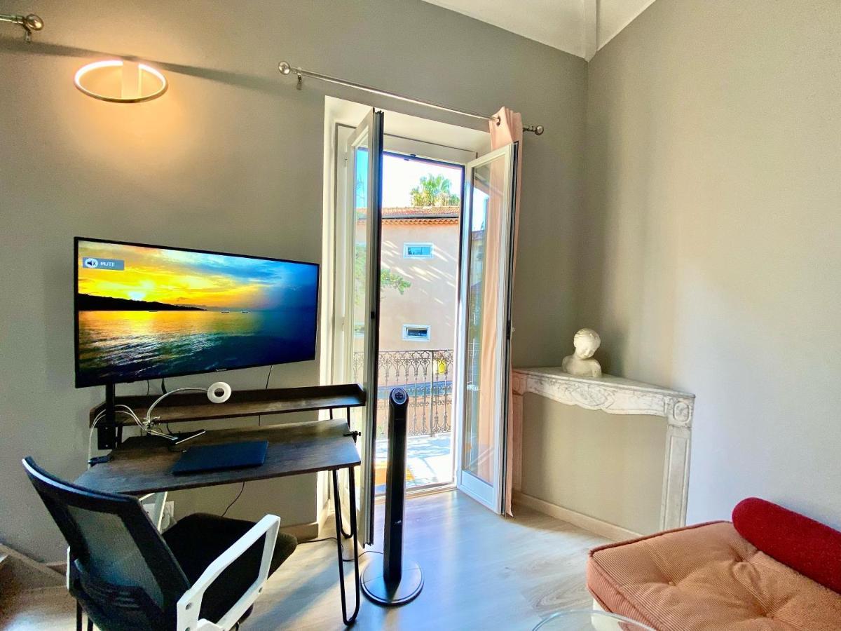 Lovely & Sunny Loft Heart Of Nice With A/C! 외부 사진