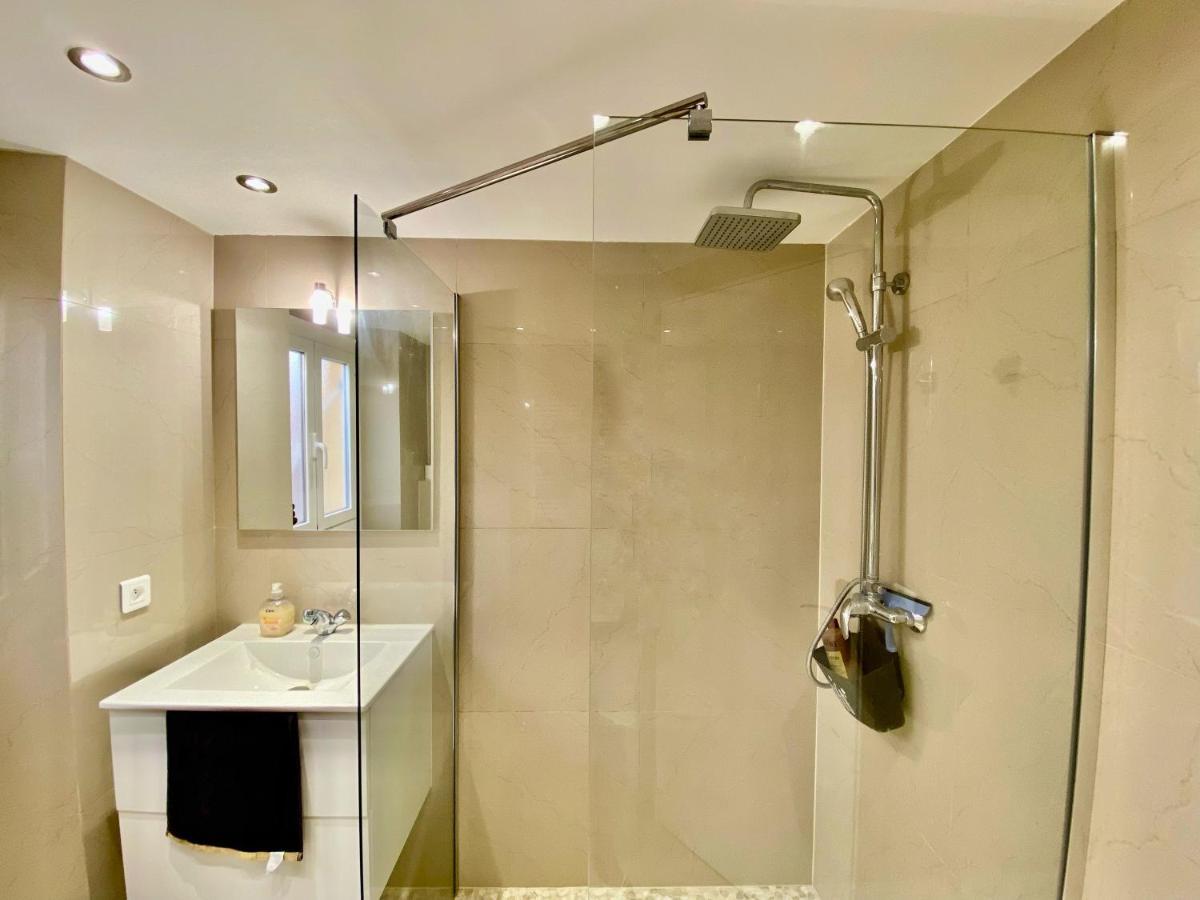 Lovely & Sunny Loft Heart Of Nice With A/C! 외부 사진